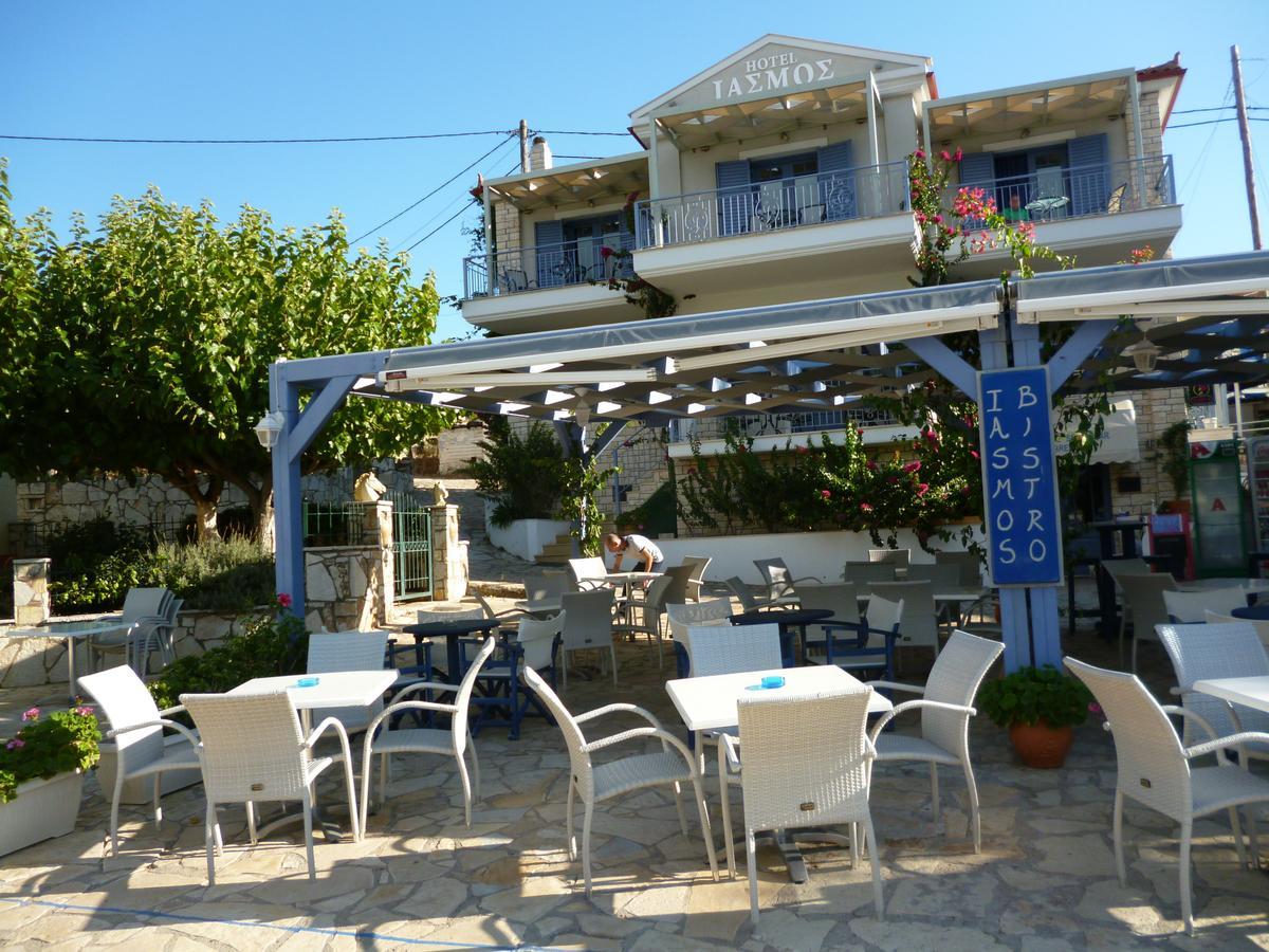 Boutique Hotel Iasmos Trizonía Exterior foto